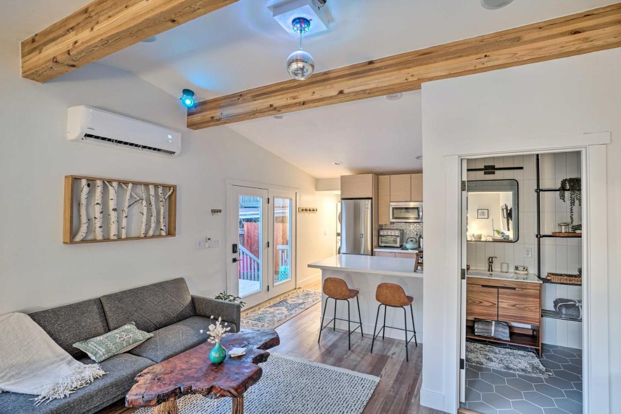 Cozy Flagstaff Studio With Patio - Near Dtwn! Екстер'єр фото