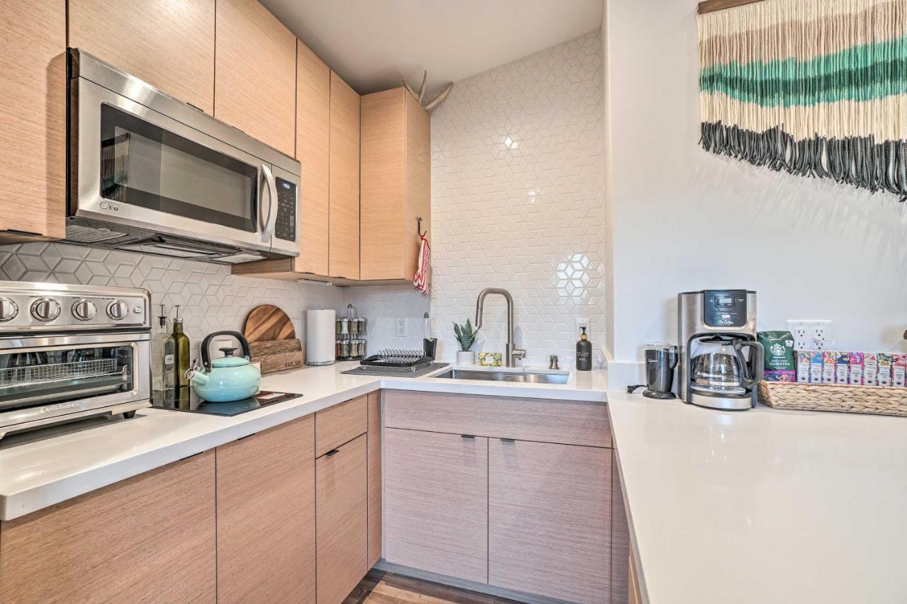 Cozy Flagstaff Studio With Patio - Near Dtwn! Екстер'єр фото
